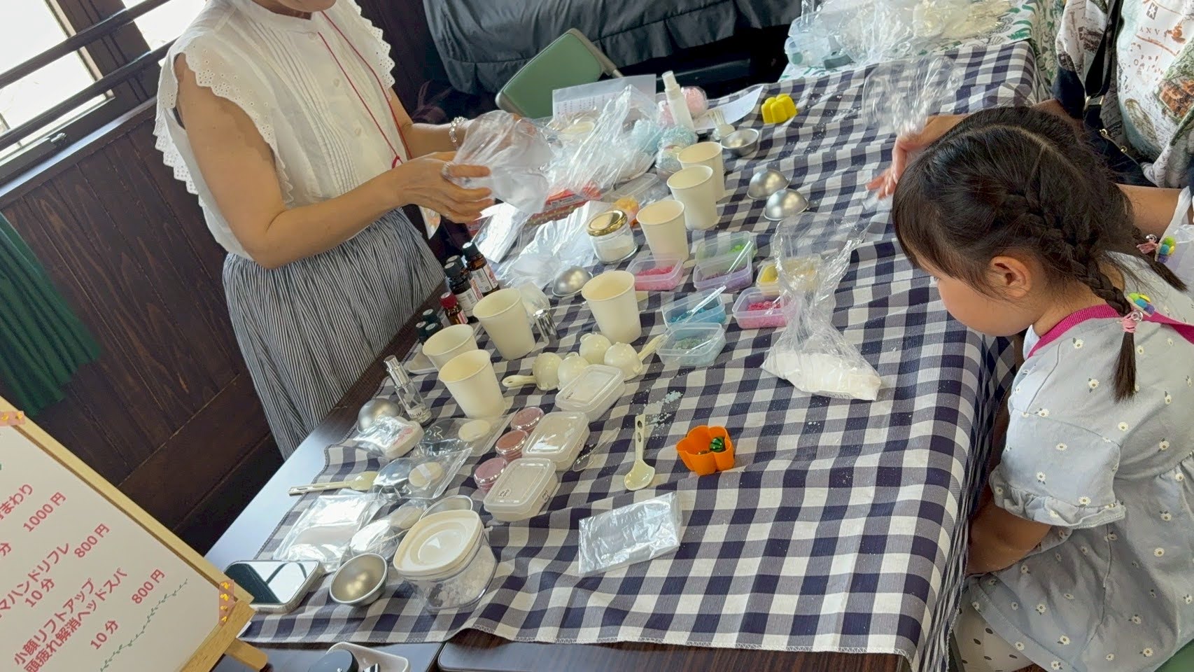 夏休みの工作や自由研究の宿題をサポート・神戸市の親子ワークショップイベント・クラフトパーティー