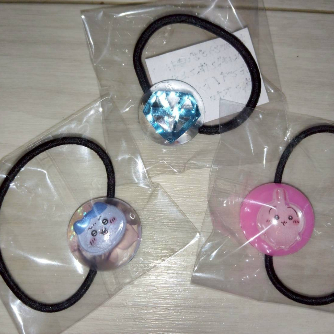 クリスマス・ワークショップ「レジンアクセサリー」