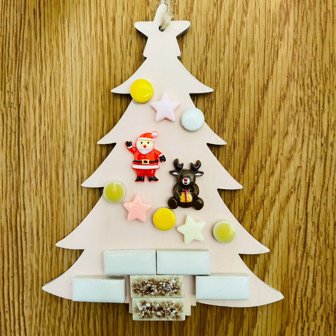 タイルのクリスマスツリーワークショップ・ミニクリスマスツリーワークショップ どこでもワークショップNOBU