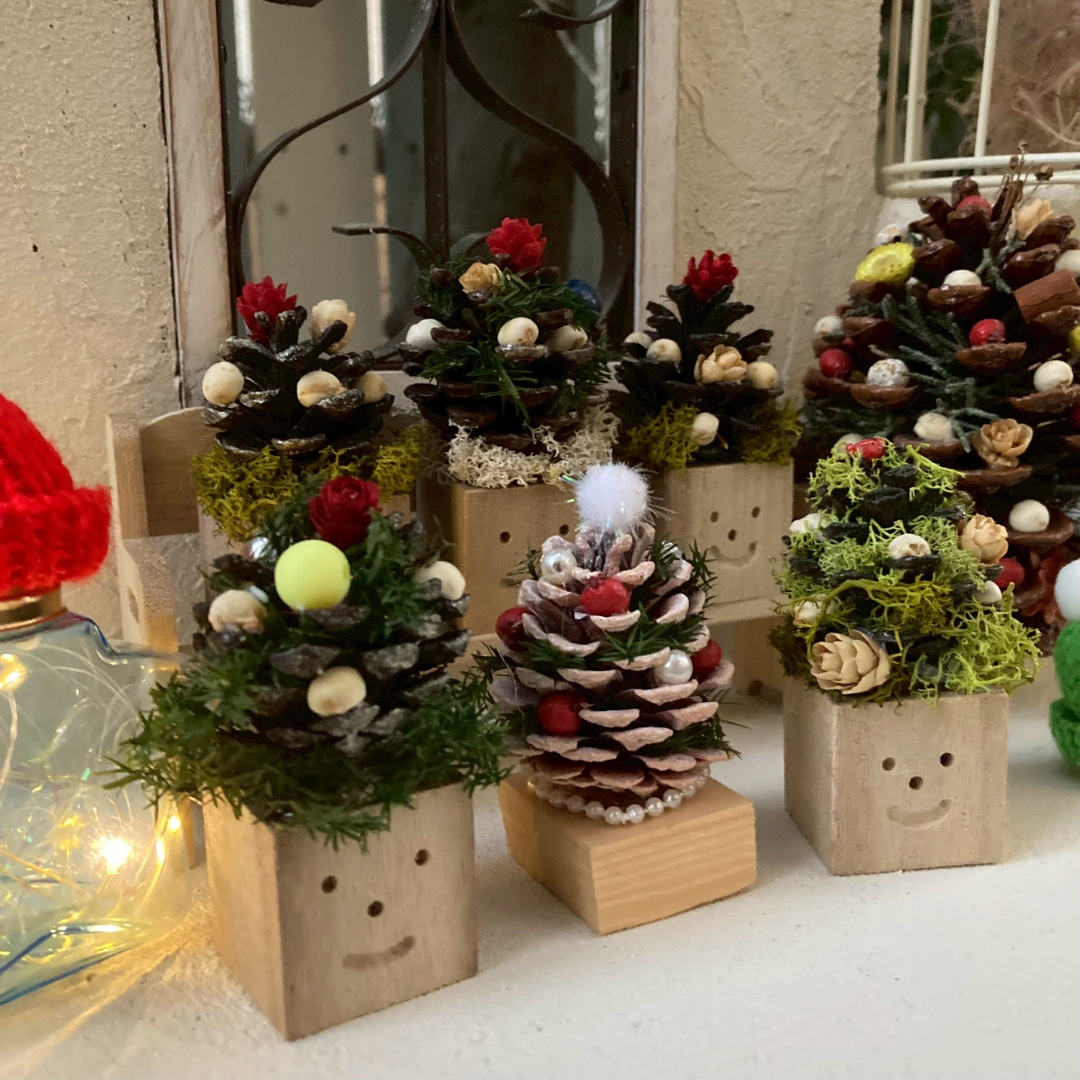 ミニミニ松ぼっくりツリーワークショップ・ミニキャンバスツリーワークショップ ぷち・リビエール